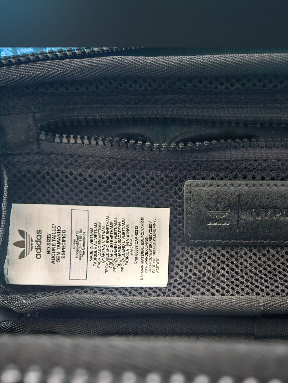 Adidas x Ivy Park 3D Crossbody Bag - Picture 2 of 7
